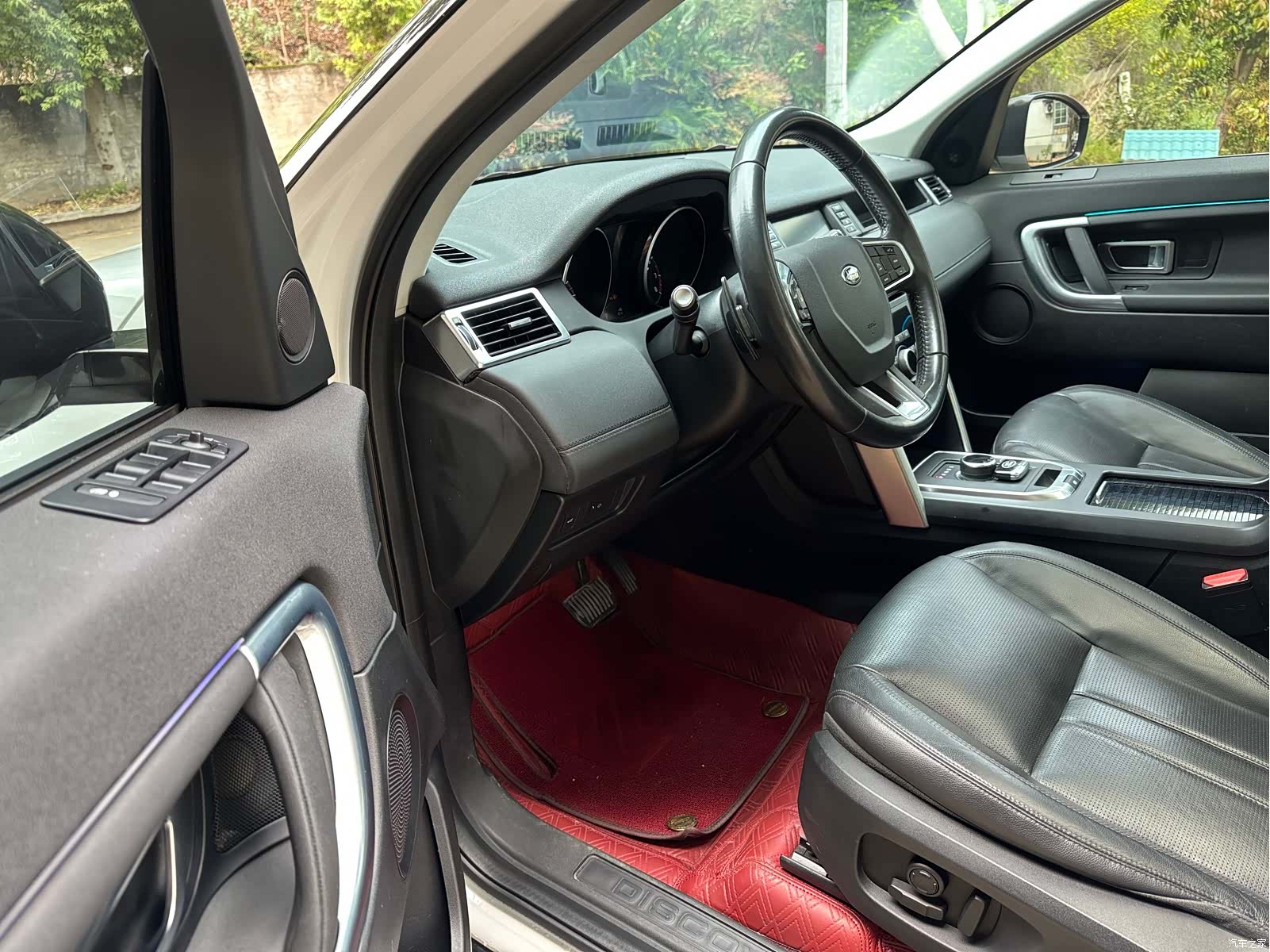 Land Rover Discovery, 2017 4