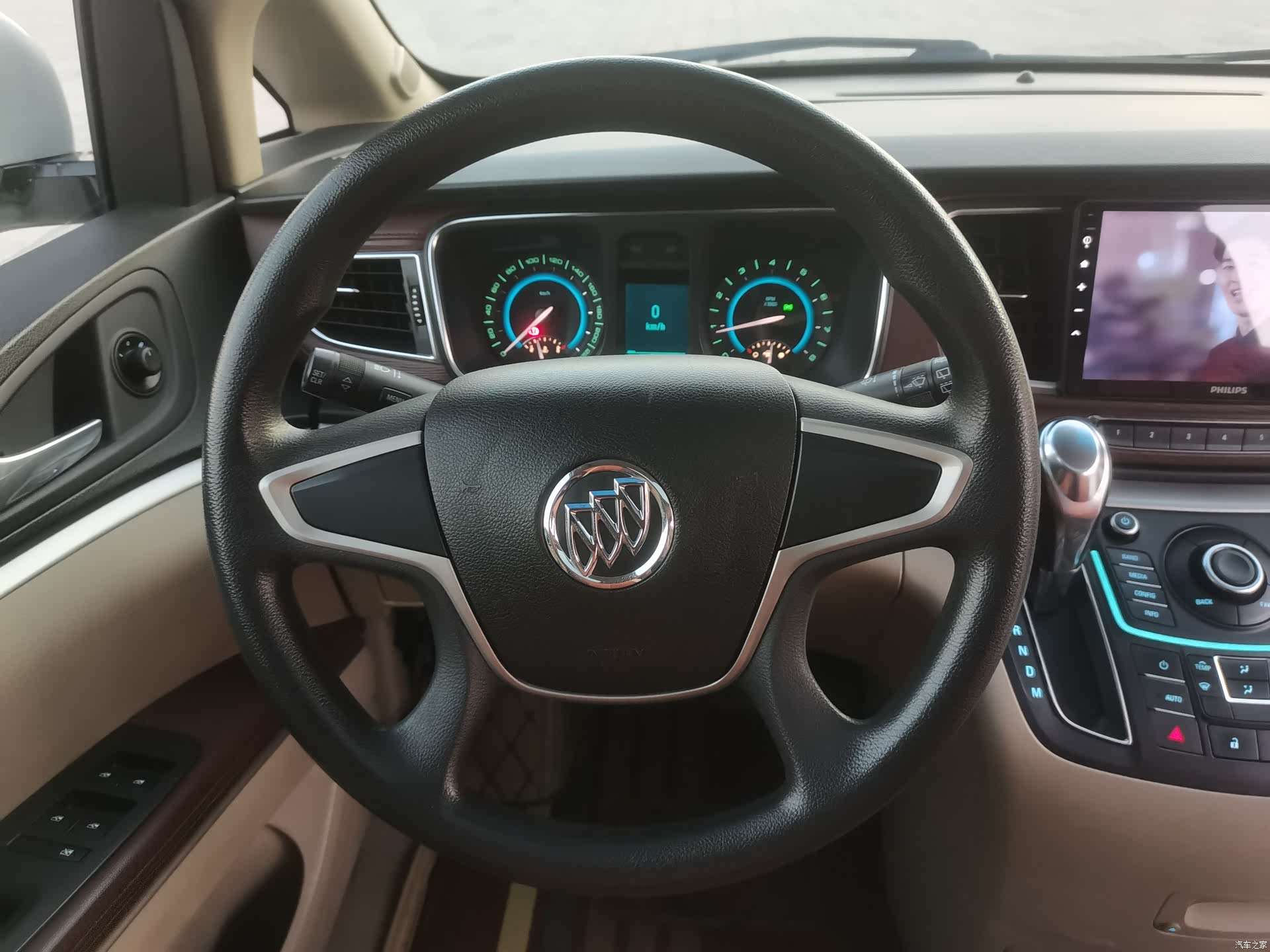 Buick GL8, 2016 16