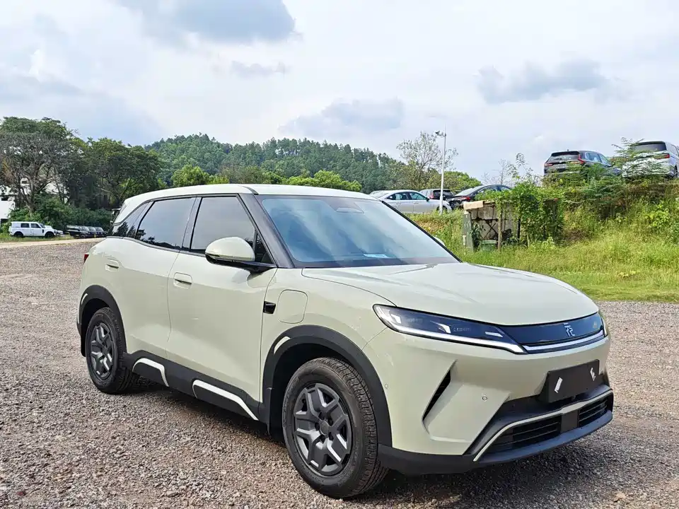 BYD Yuan UP