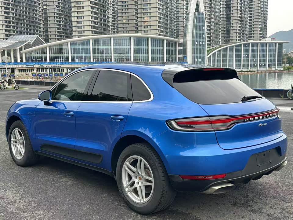 Porsche Macan