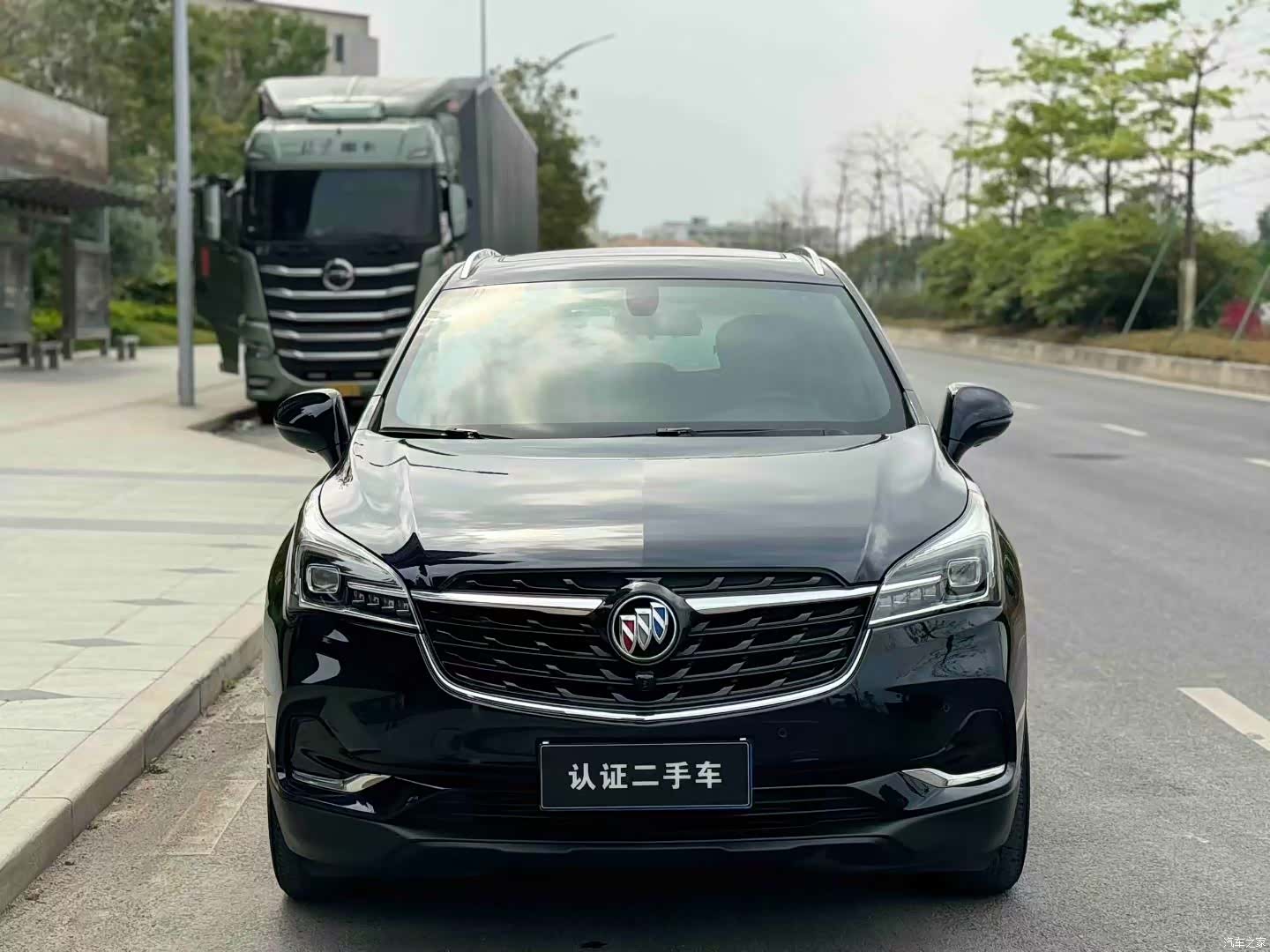 Buick Envision Plus, 2021 3