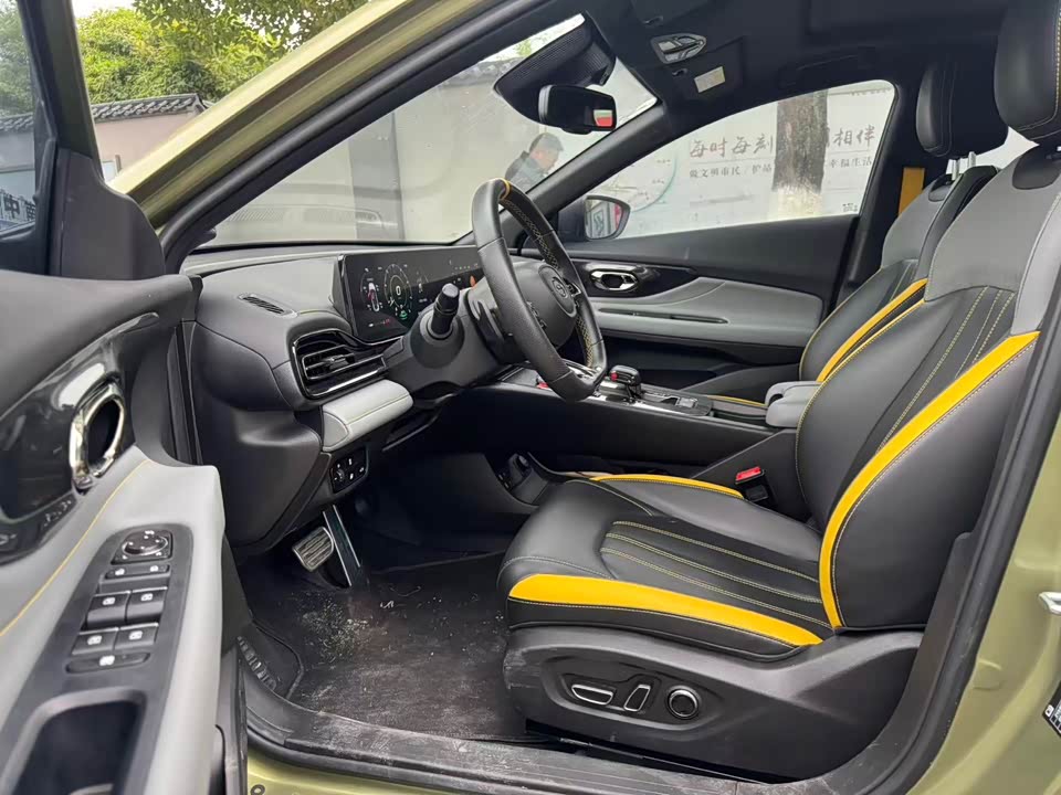 Trumpchi Shadow Leopard