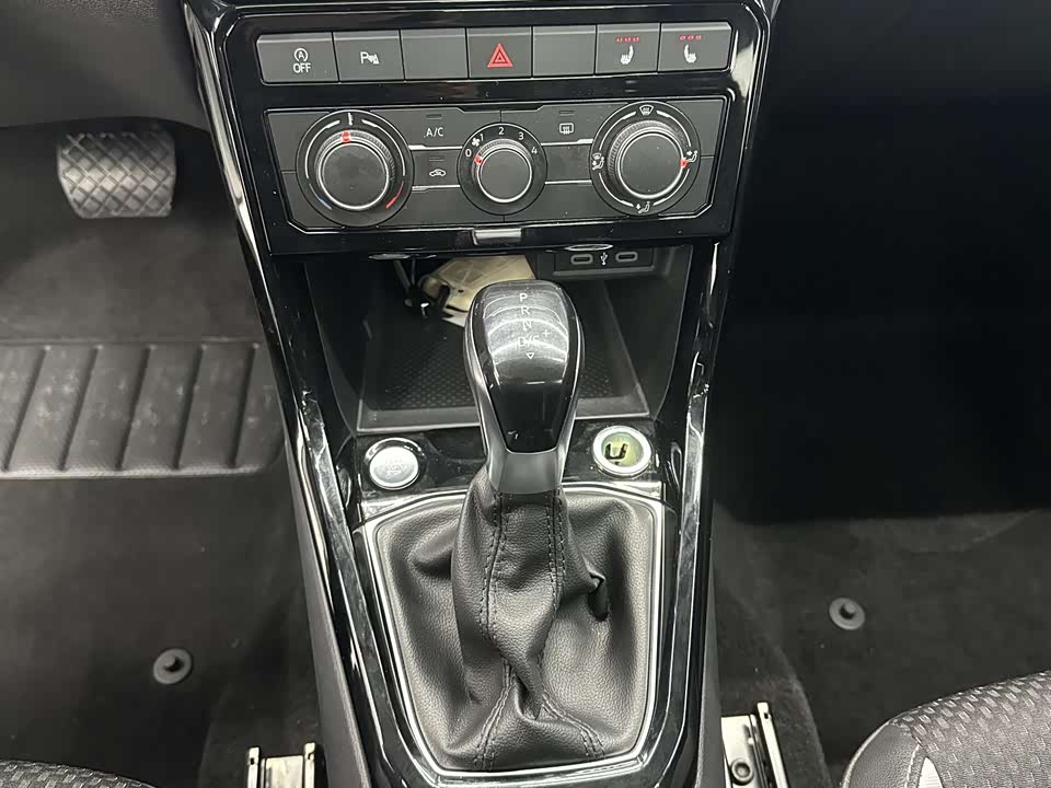 Volkswagen Exploring the shadow