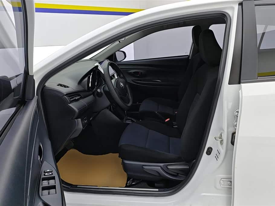 Toyota YARiS L Zhixuan