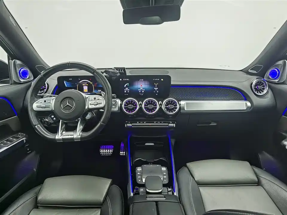 Mercedes-Benz GLB AMG