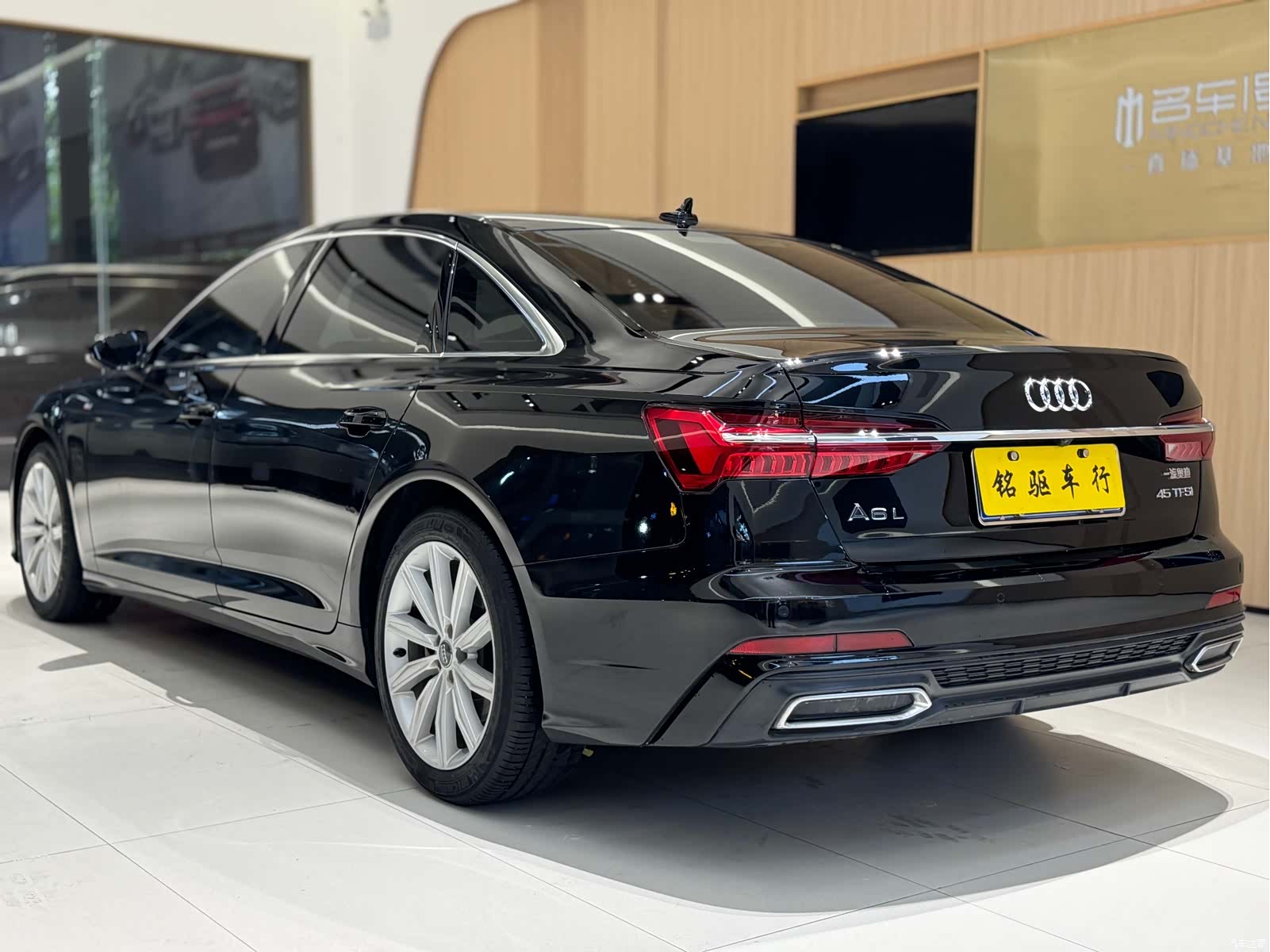 Audi A6L, 2020 4