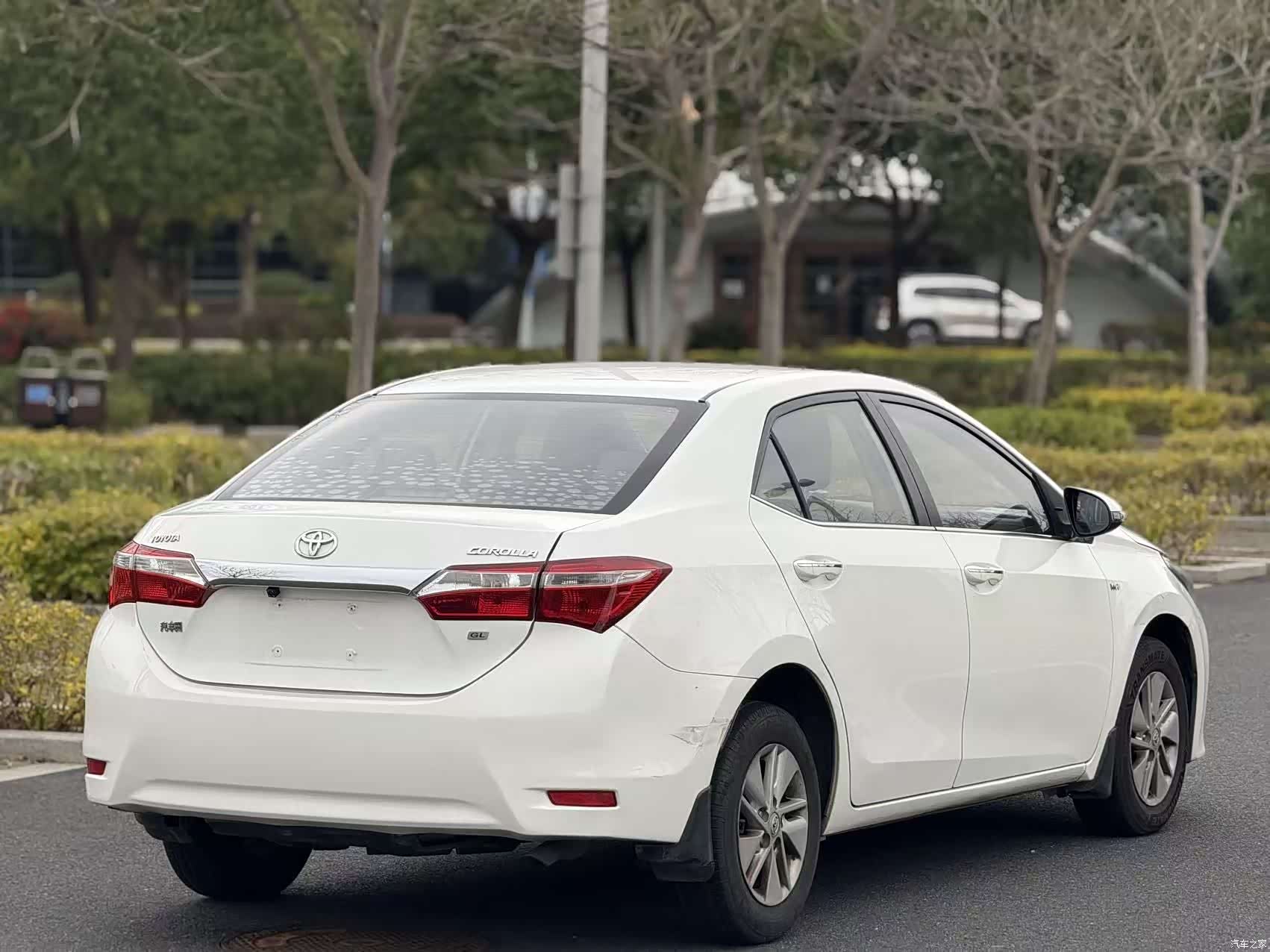 Toyota Corolla, 2015 6