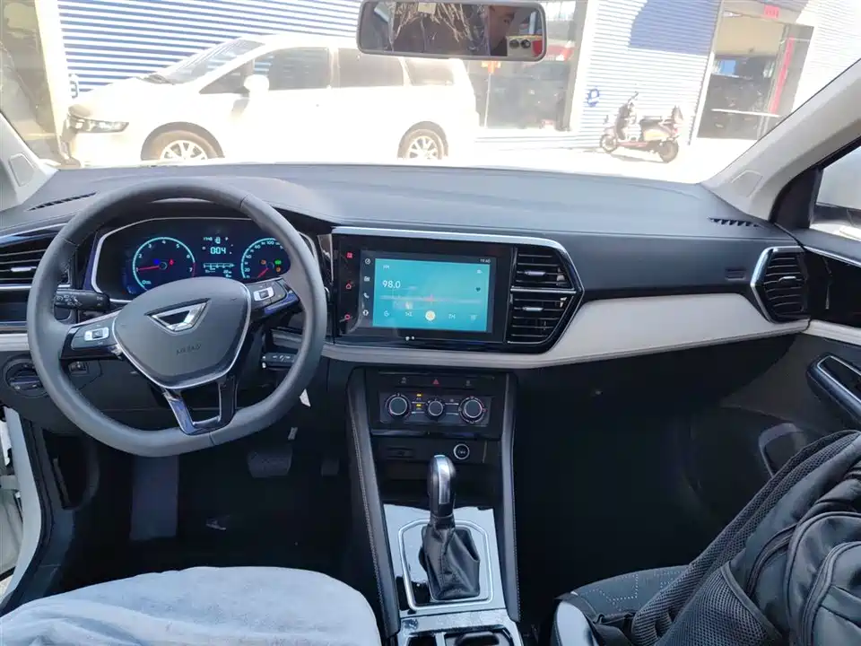 Jetta VS5