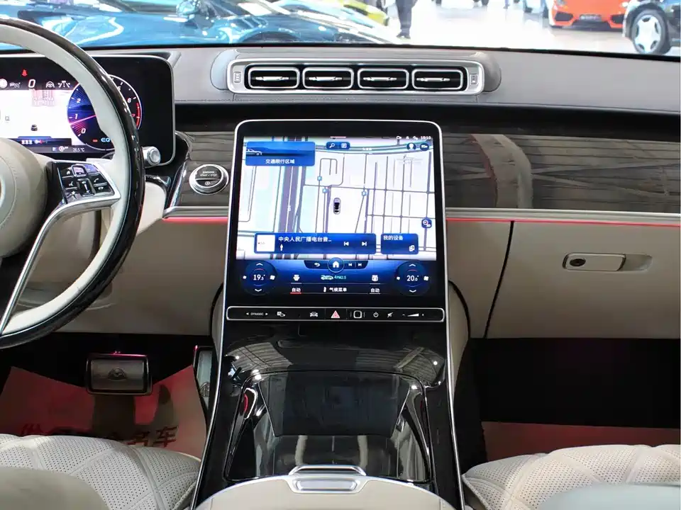 Mercedes-Benz Maybach S-class