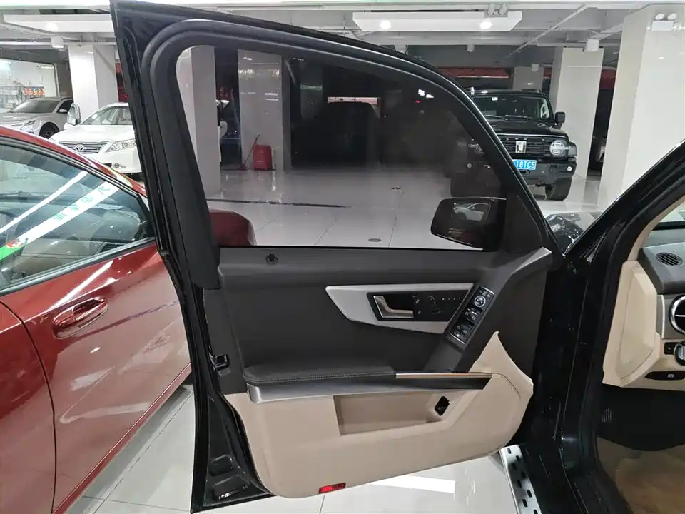 Mercedes-Benz GLK class