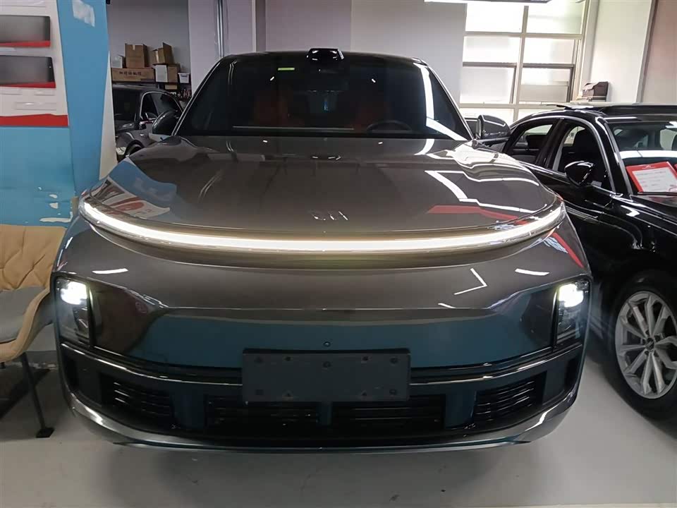 Li Auto Ideal L9