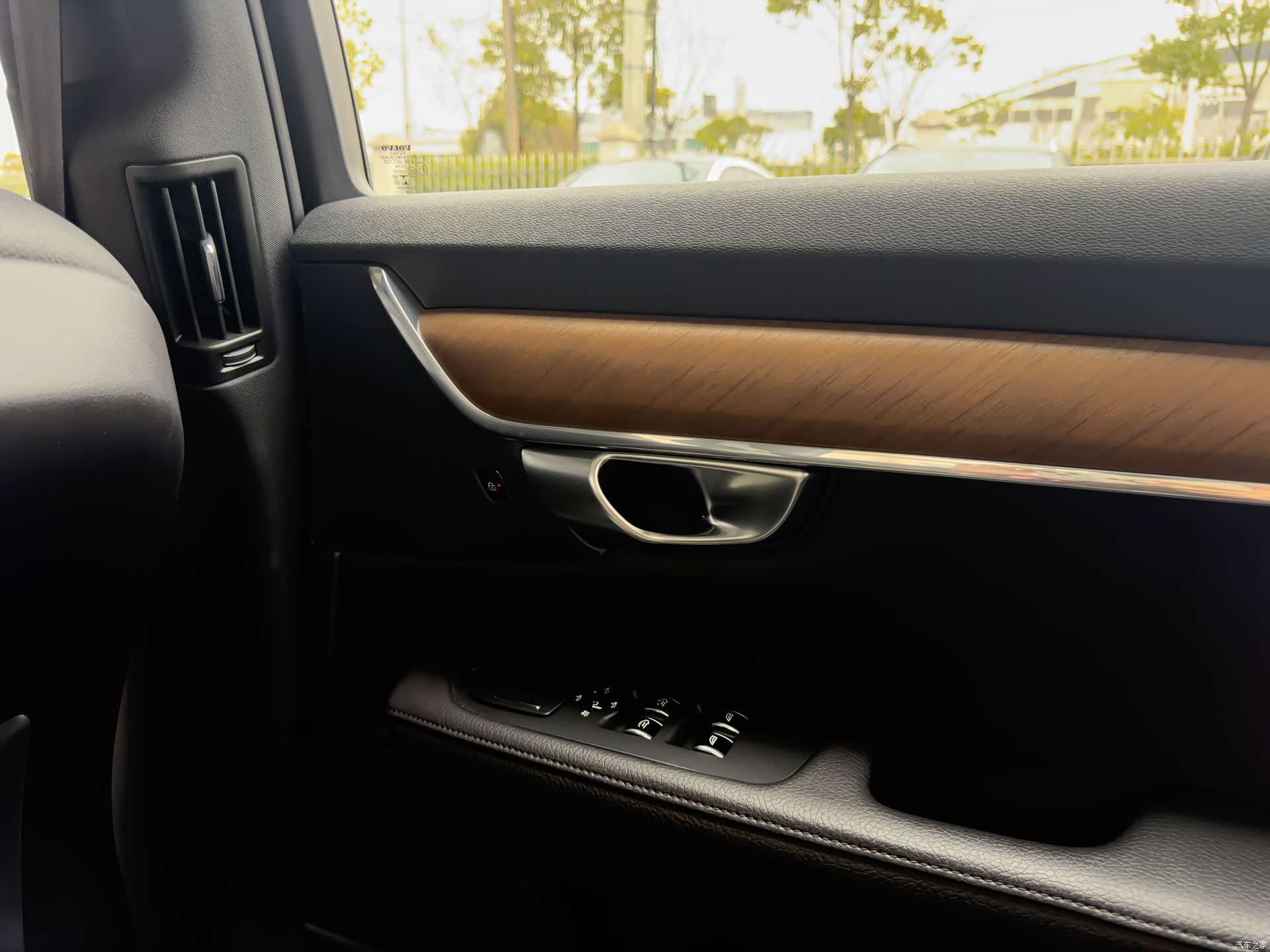 Volvo S90, 2019 18