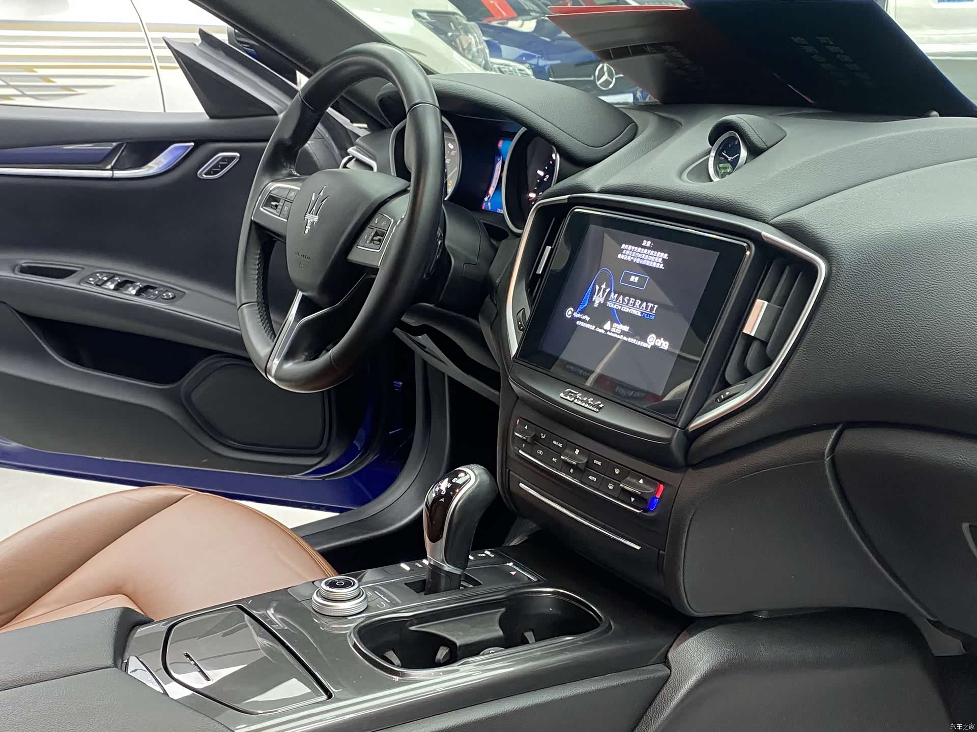 Maserati Ghibli, 2017 11