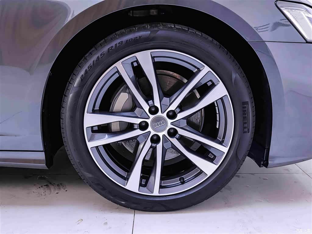 Audi A6L, 2021 6