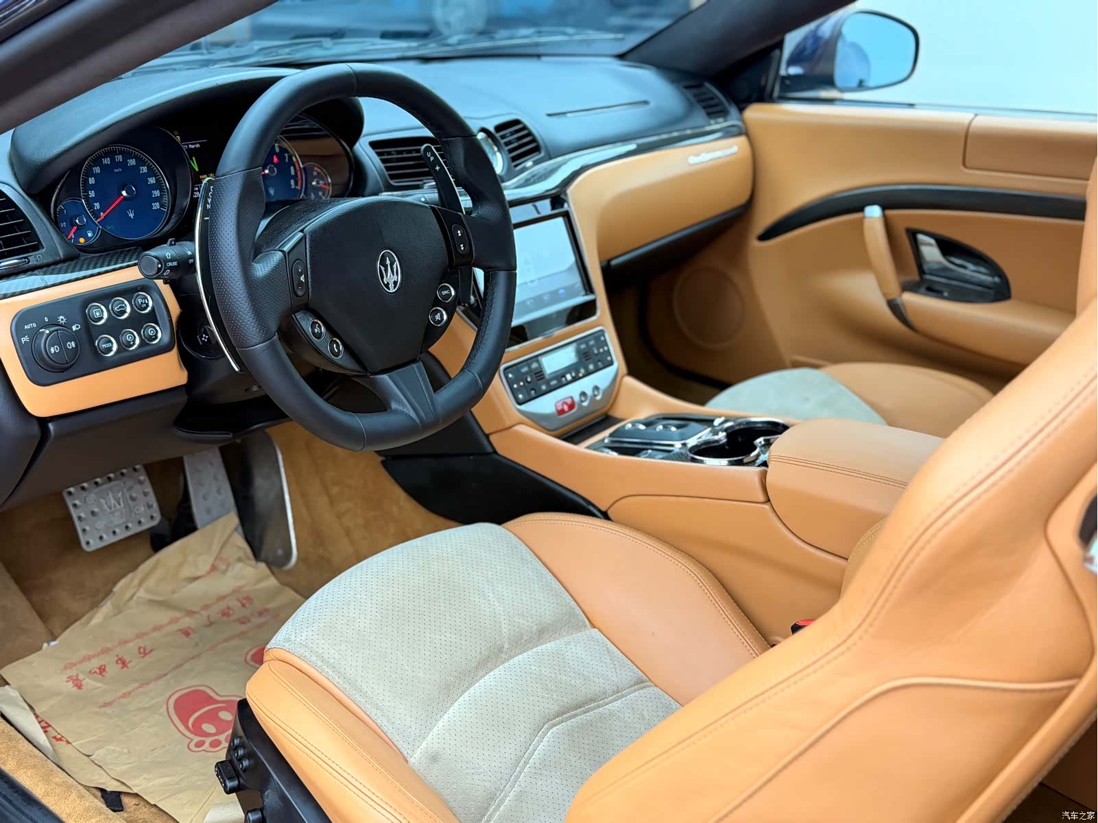Maserati GranTurismo, 2016 12