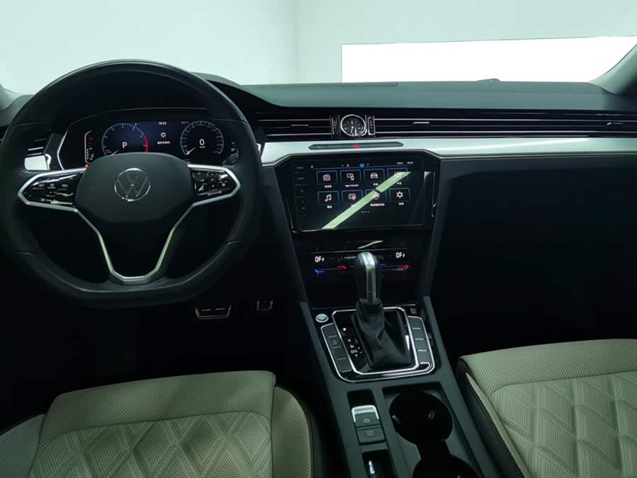 Volkswagen Magotan 2024, фото 12
