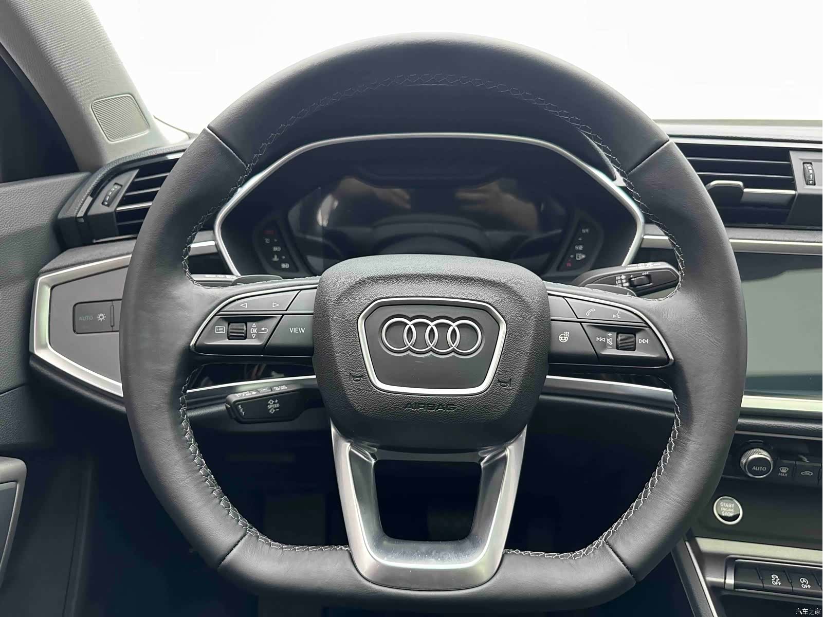 Audi Q3, 2022 17