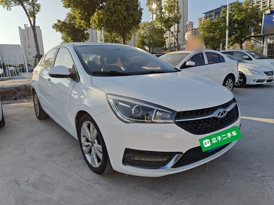 Chery Arrizo 5