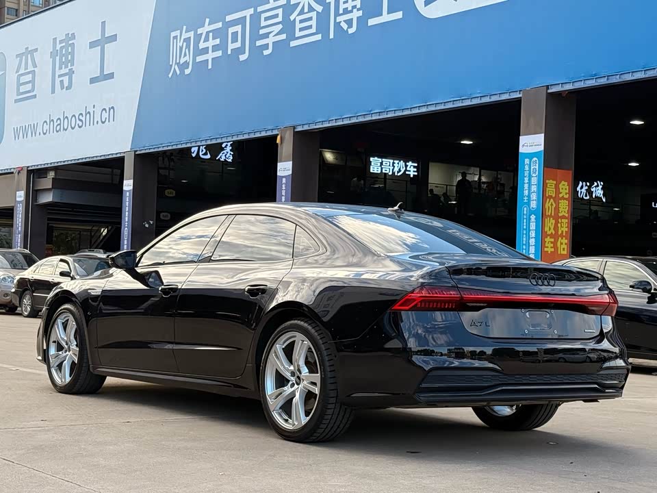 Audi A7L