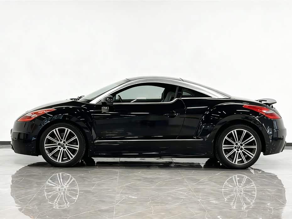 Peugeot RCZ