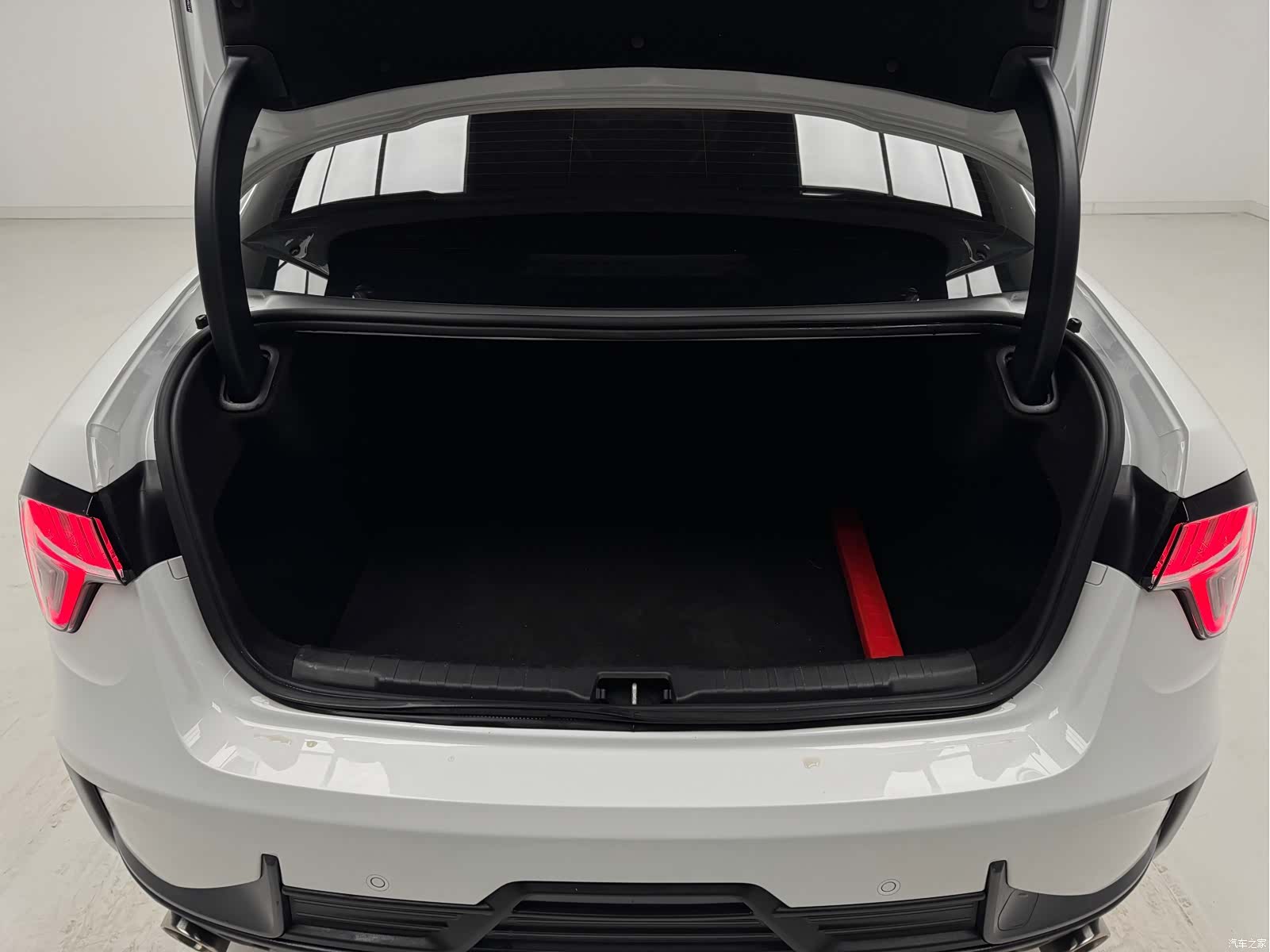Lynk & Co 02, 2023 10
