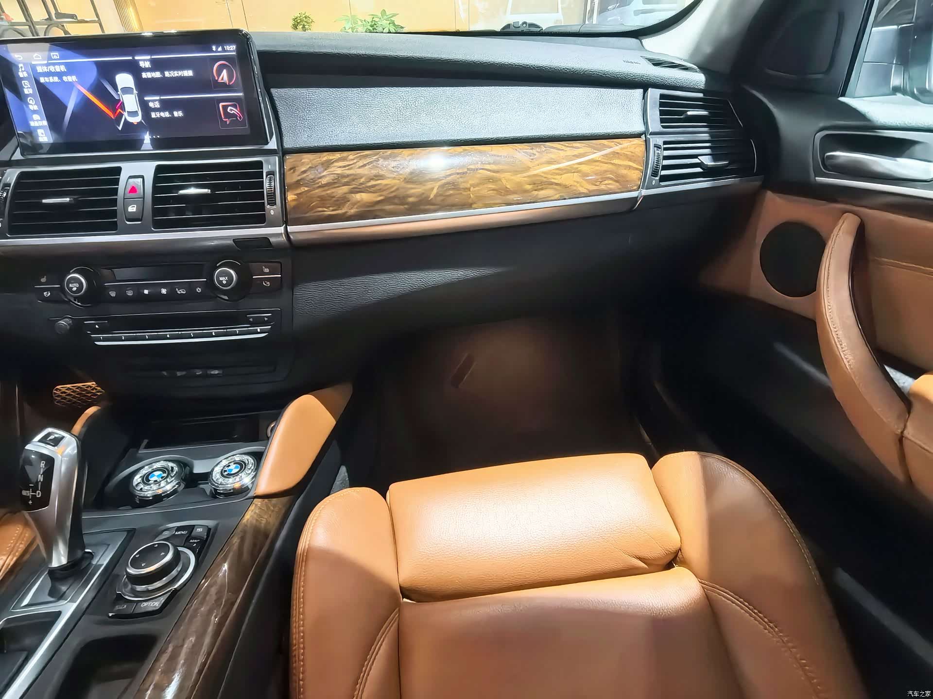 BMW X6, 2011 7