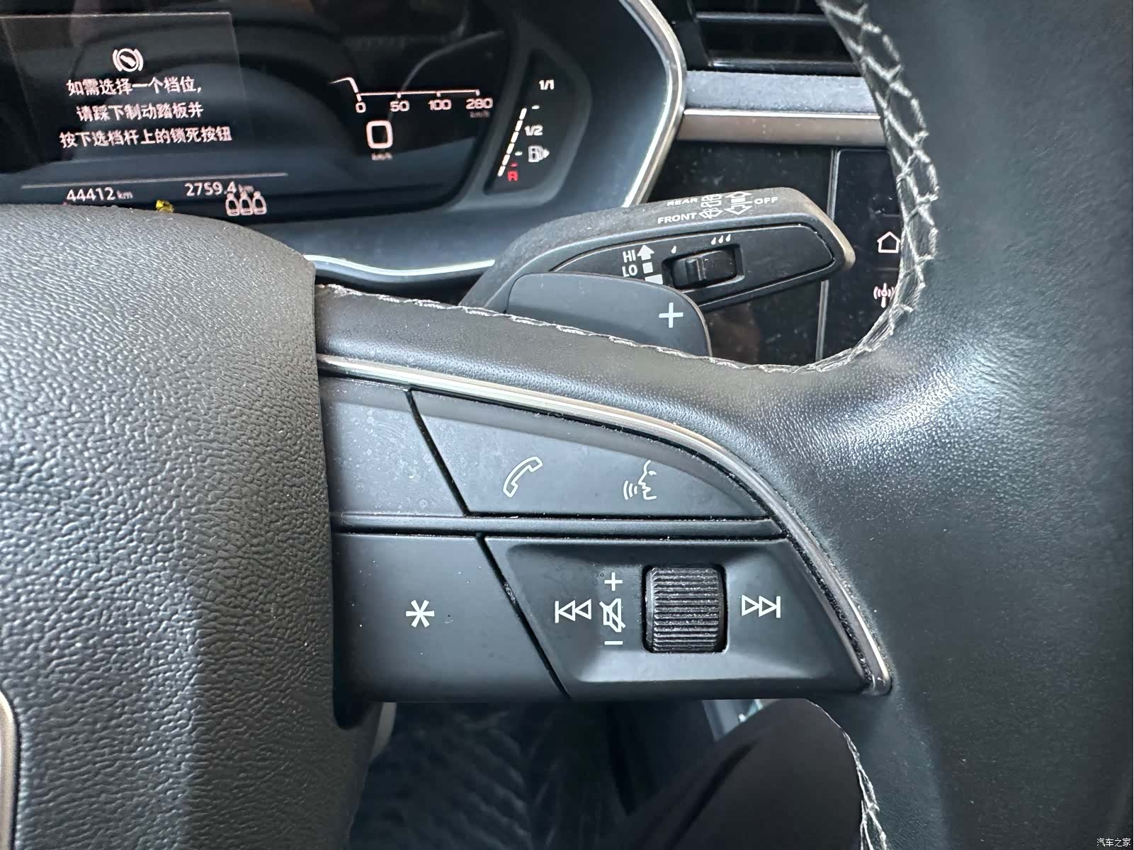 Audi Q3, 2022 9