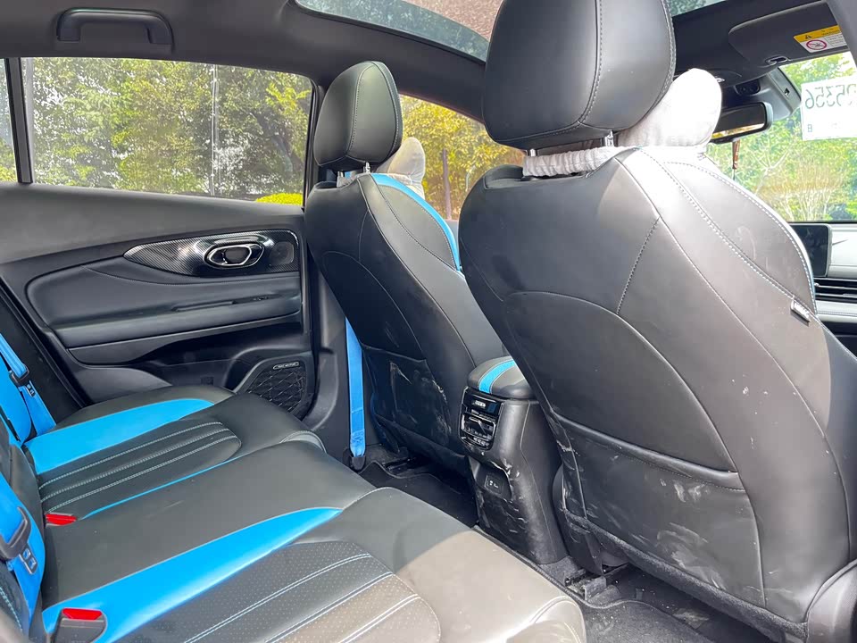 Trumpchi Shadow Leopard