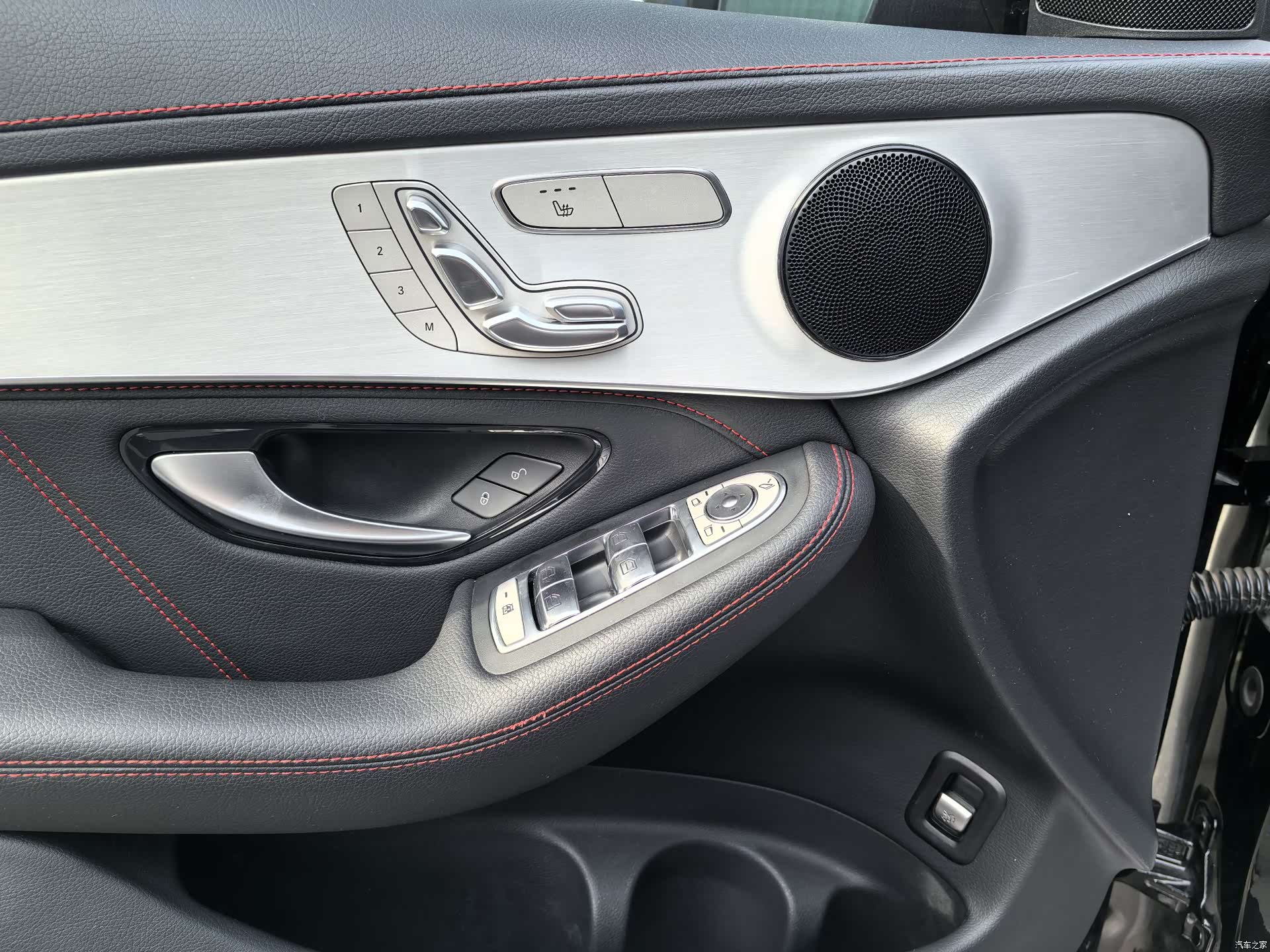 Mercedes-Benz GLC, 2019 10