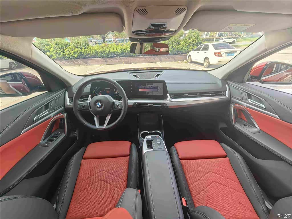 BMW X2, 2024 все фото