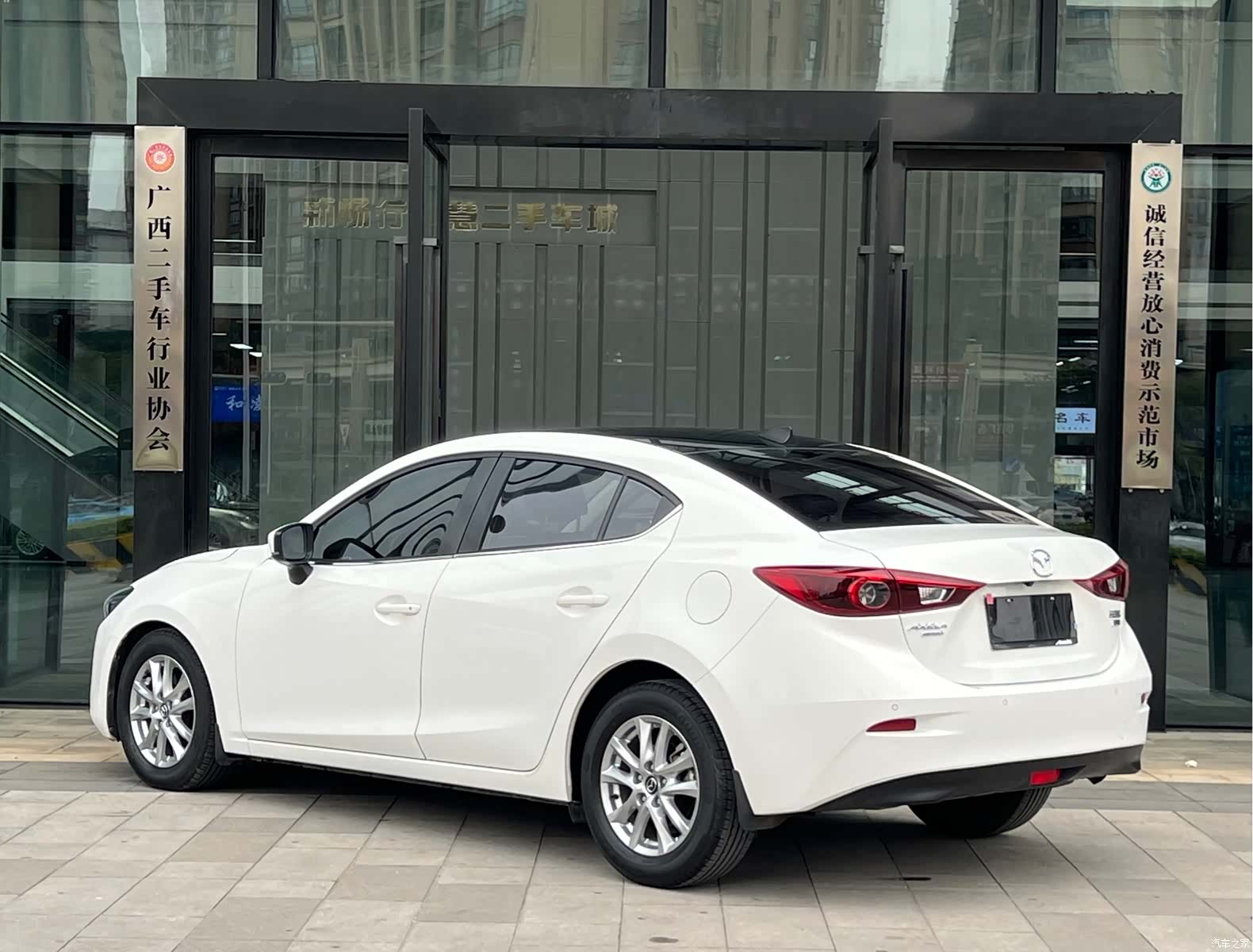Mazda Mazda3, 2019 4