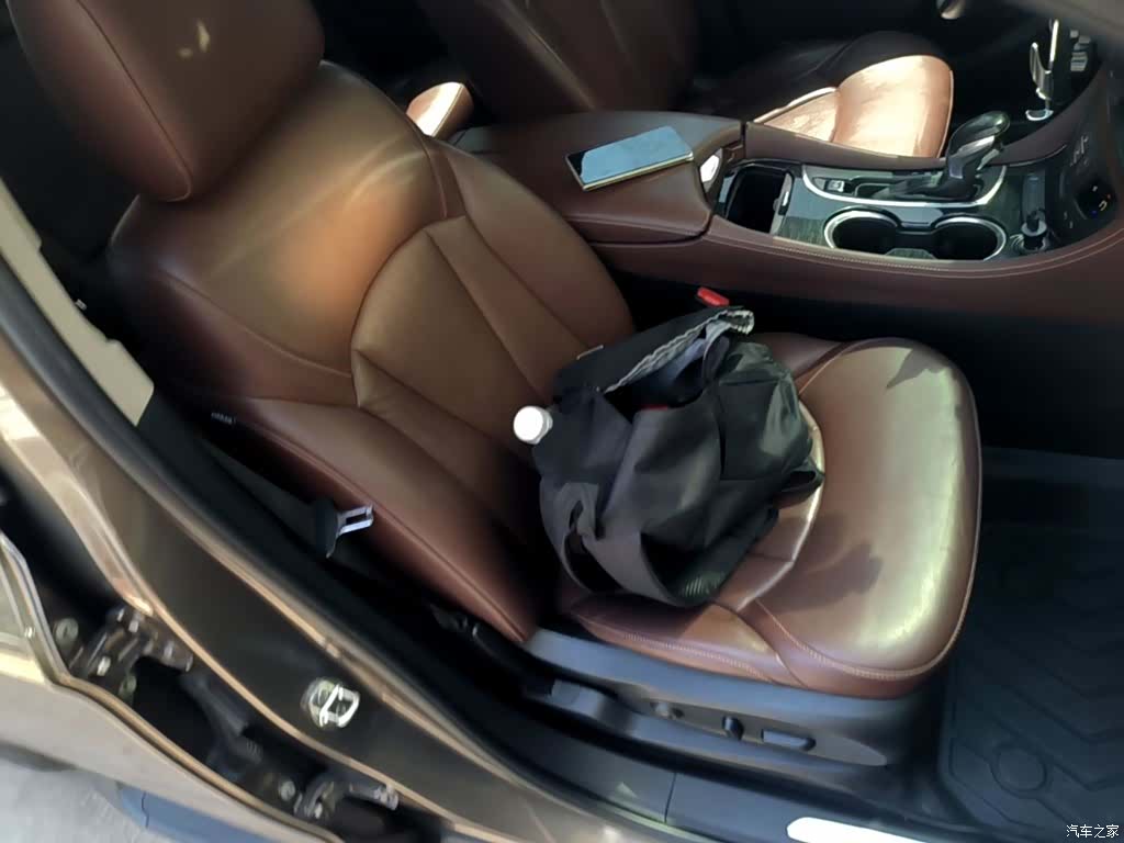 Buick Envision Plus, 2019 25