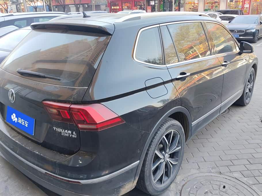 Volkswagen Tiguan L