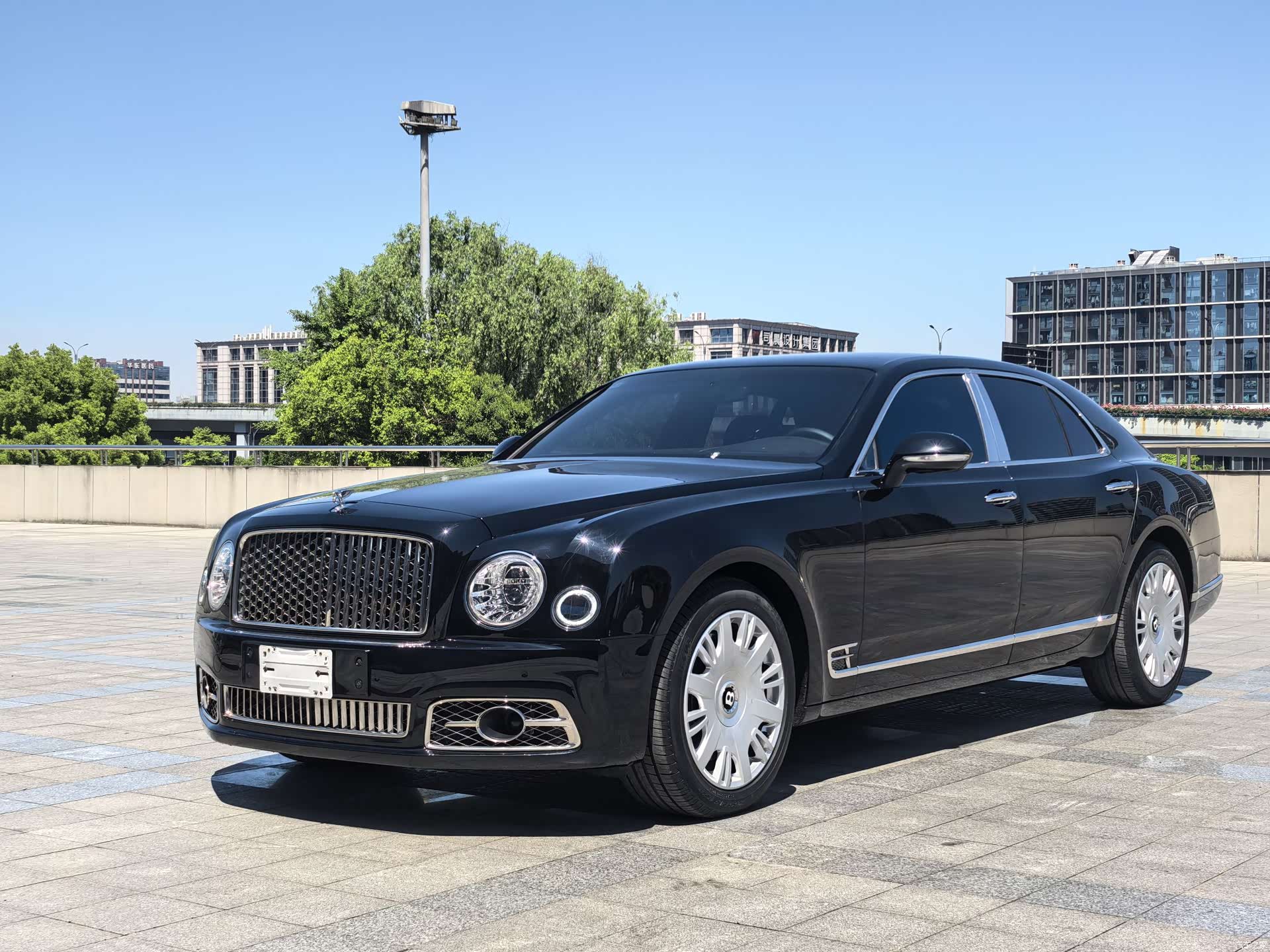 Bentley Mulsanne, 2018 1