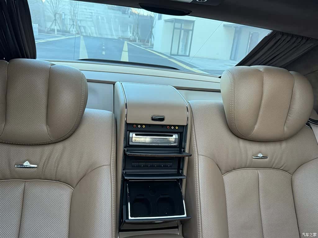 Maybach S-Class, 2013 11