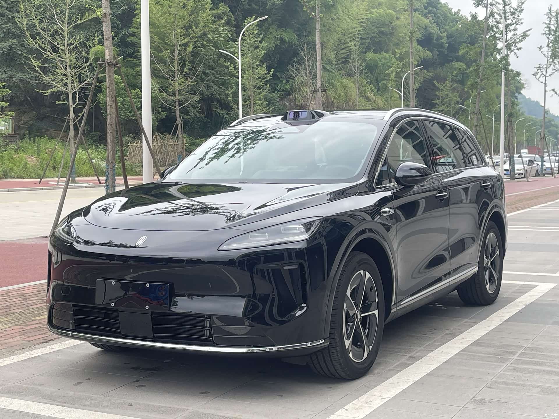 SAIC ShangJie H5, 2025 1