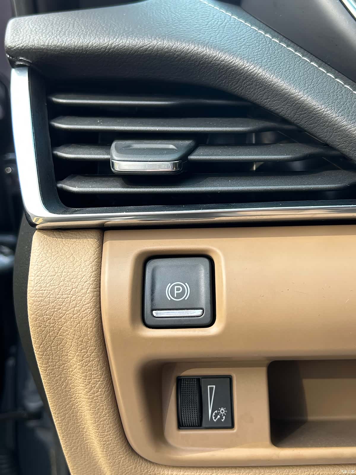Cadillac CT5, 2022 17