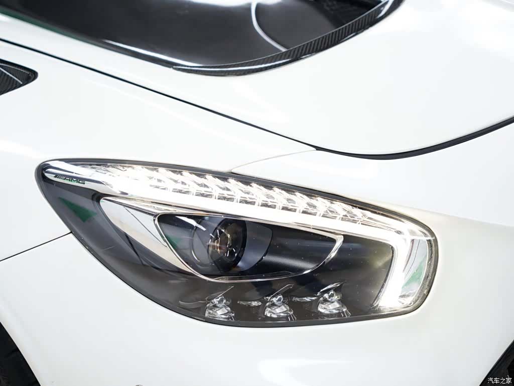 MG AMG, 2016 12