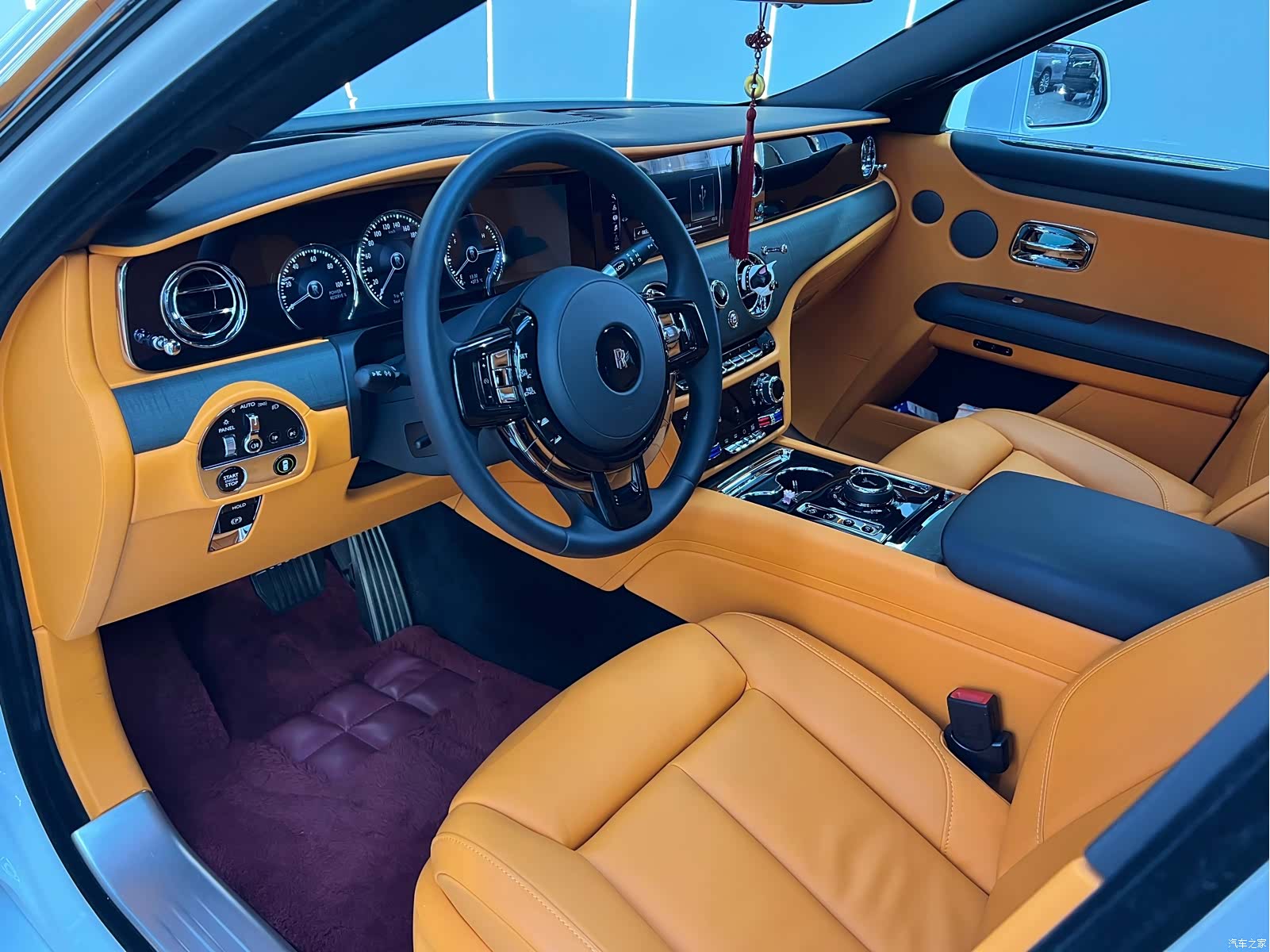 Rolls-Royce Ghost, 2024 7