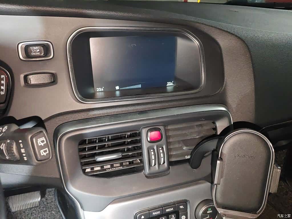 Volvo V40, 2016 6