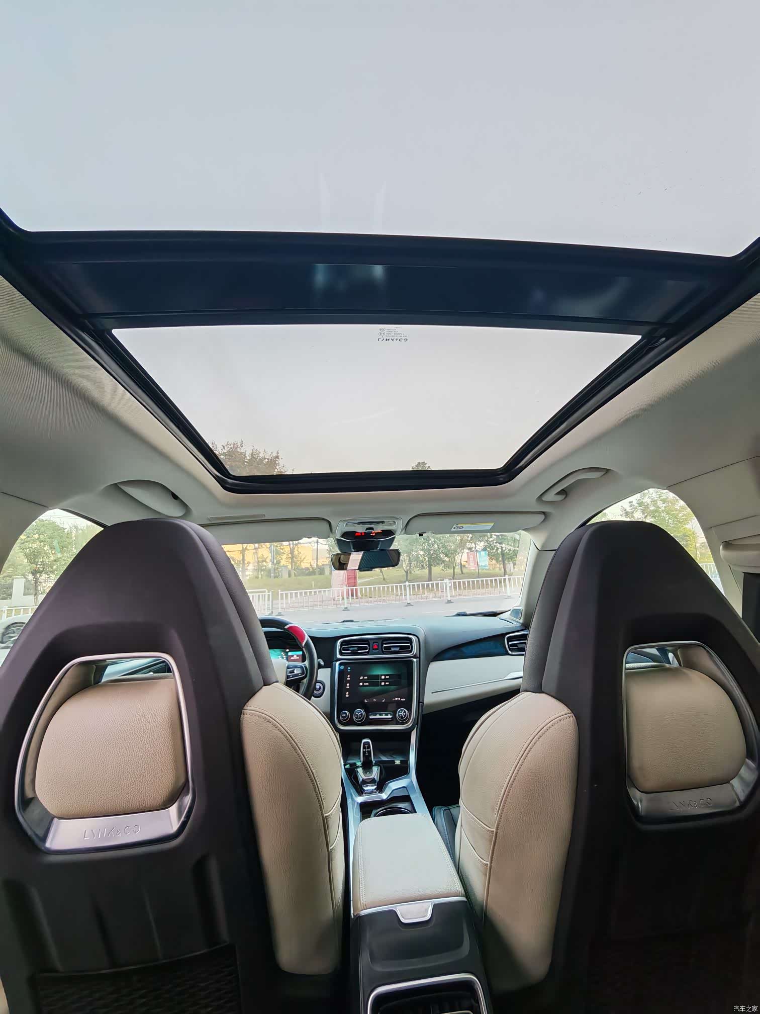 Lynk & Co 01, 2019 13