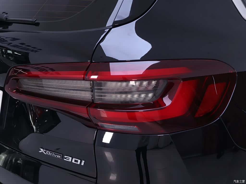 BMW X5, 2021 9