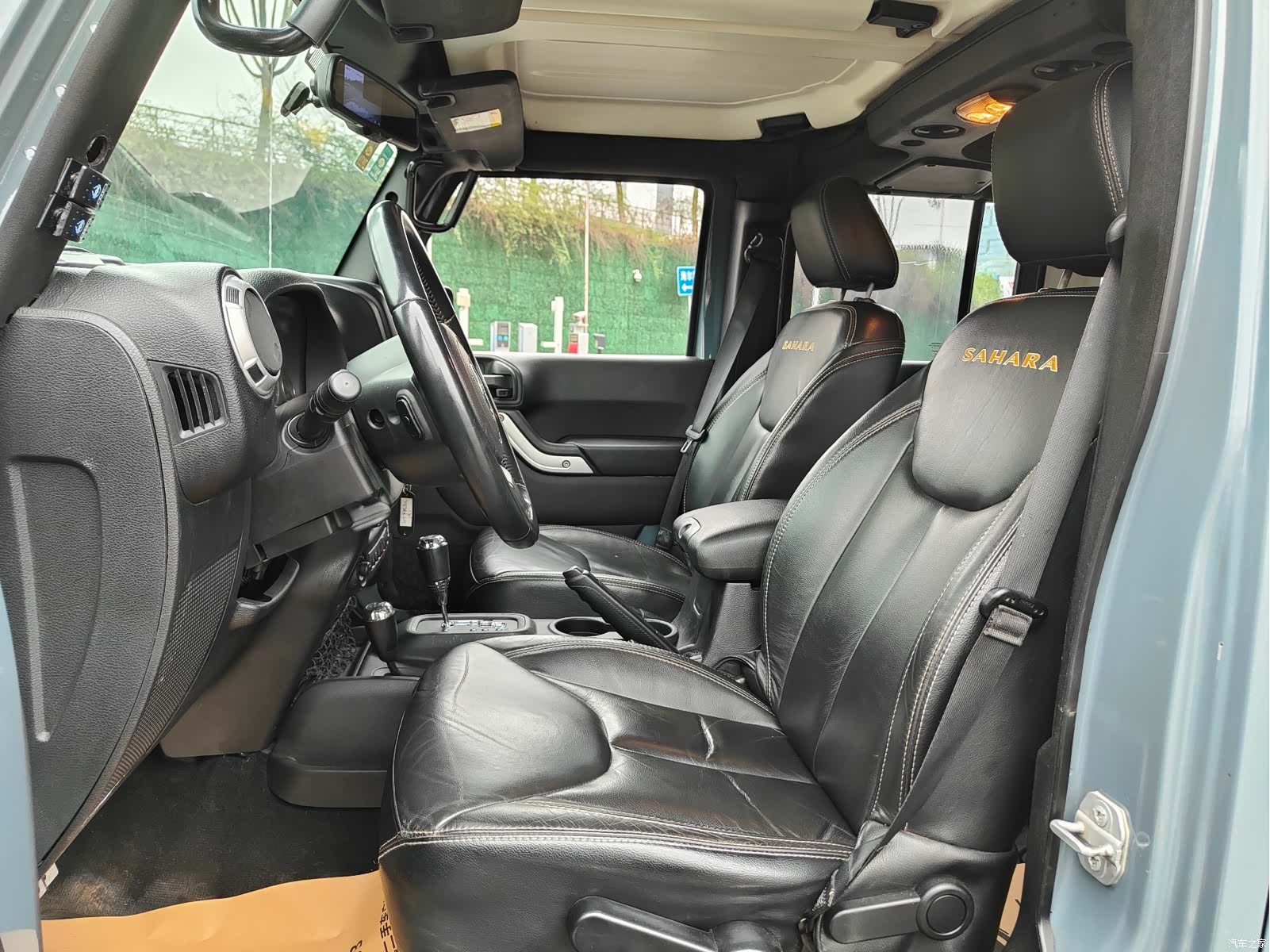 Jeep Wrangler, 2015 21