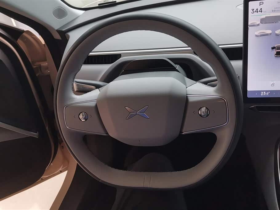XPENG MONA M03