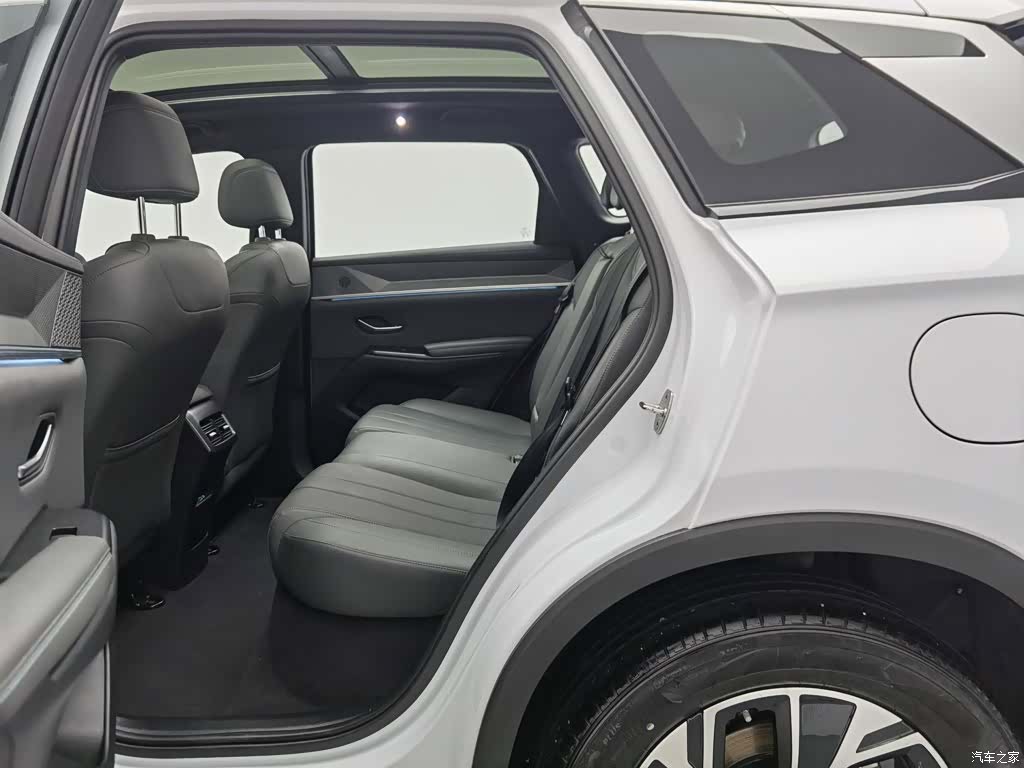 BYD Song, 2025 15