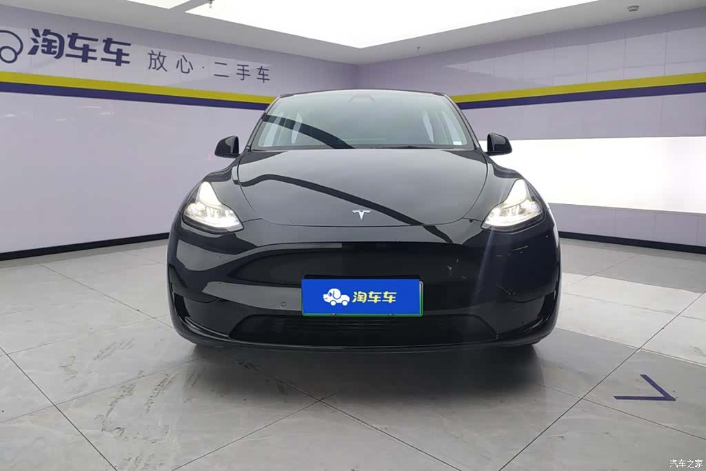 Tesla Model Y, 2023 2
