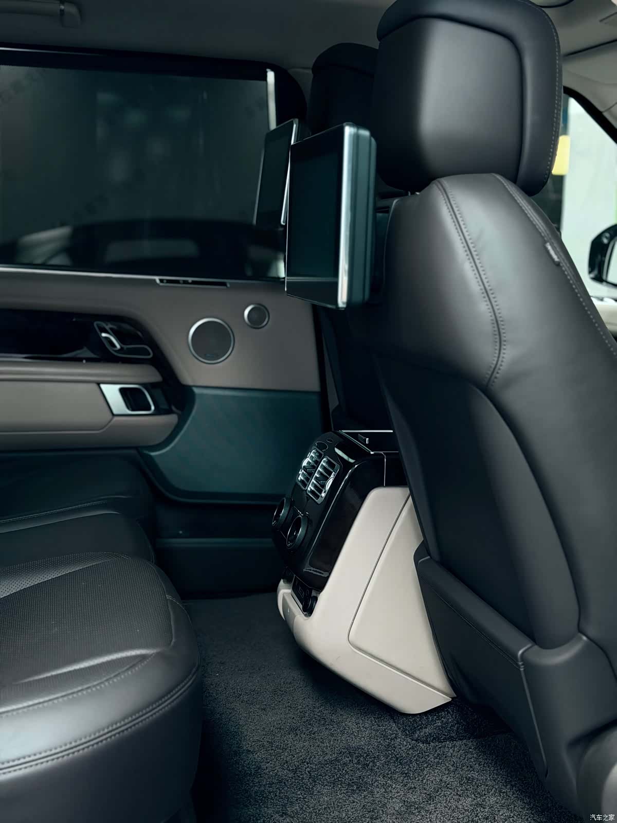 Land Rover Range Rover, 2021 15