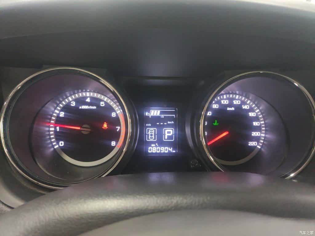 DongFeng A60, 2015 12