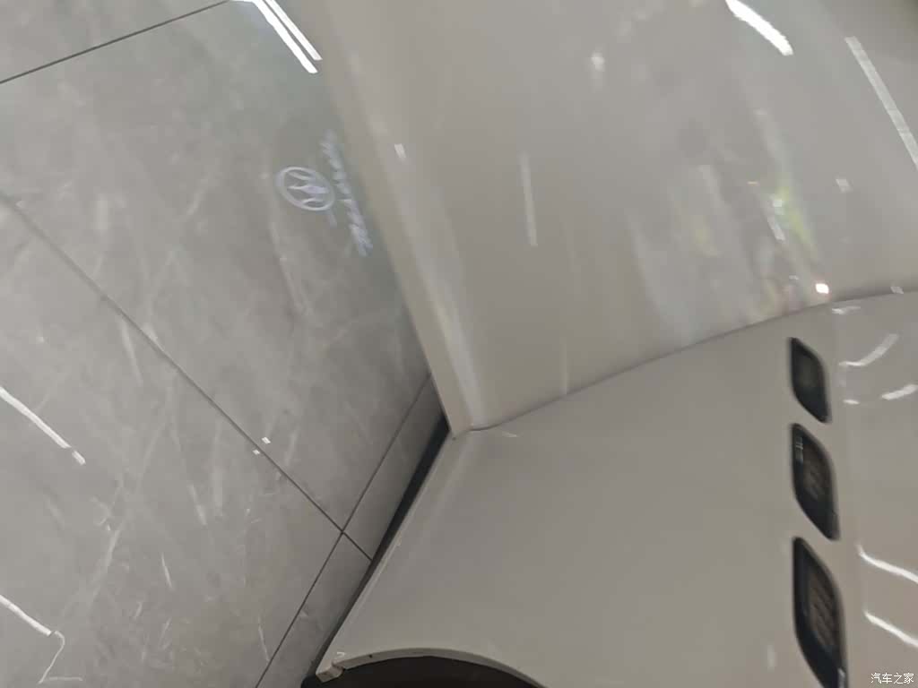 Maserati Ghibli, 2016 21