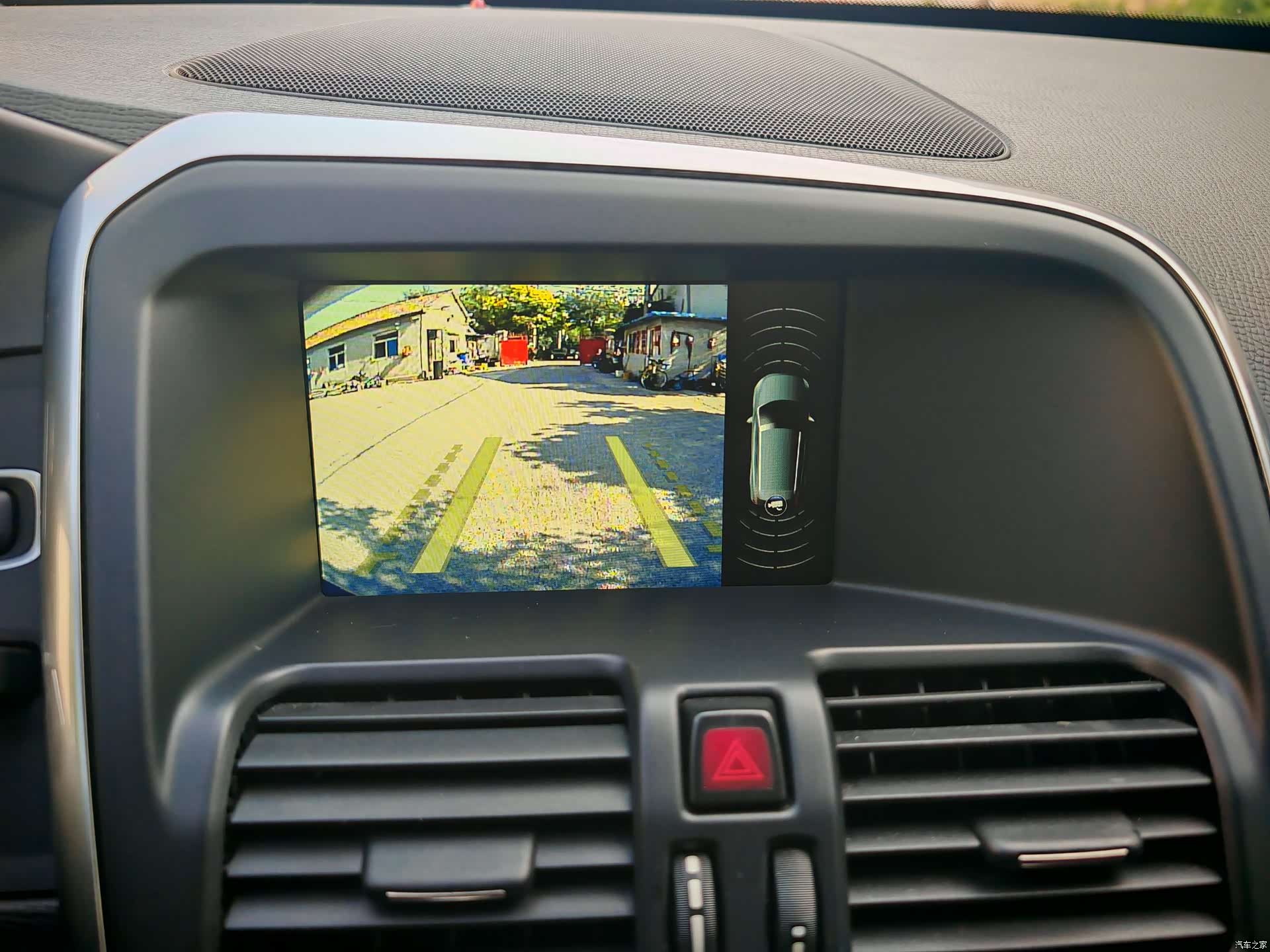 Volvo XC60, 2015 14